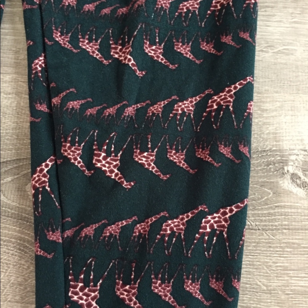 LuLaRoe TC giraffe leggings - Picture 2 of 2